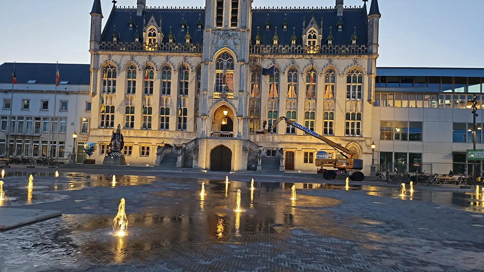 2 spiegelfontein en fonteinplein grote markt sint niklaas projecten aquabouw